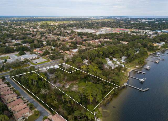 Property at 757 E Miracle Strip Parkway Pkwy, Mary Esther, FL 32569