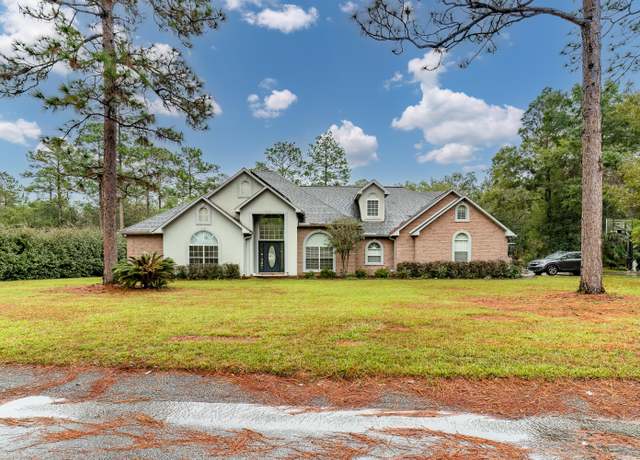 Property at 90 Navajo Trce, Crestview, FL 32536, 7 beds, 3 baths