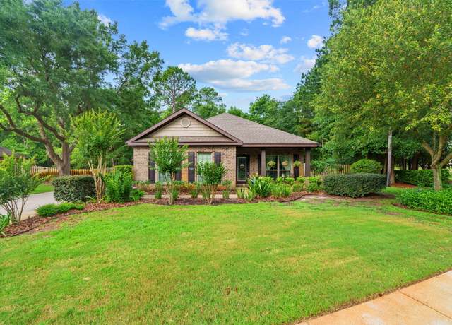Property at 22 Camellia Ct, Freeport, FL 32439, 3 beds, 2 baths