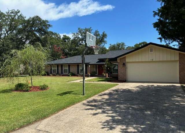 Property at 10 Japonica Ln, Shalimar, FL 32579, 4 beds, 3 baths