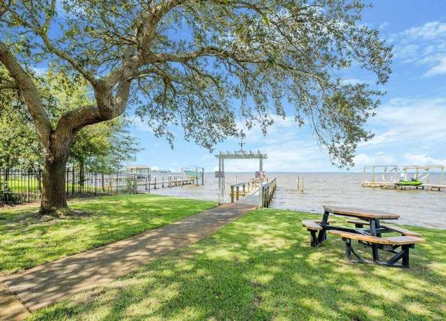 Property at 46 Morning Sun Ct, Santa Rosa Beach, FL 32459