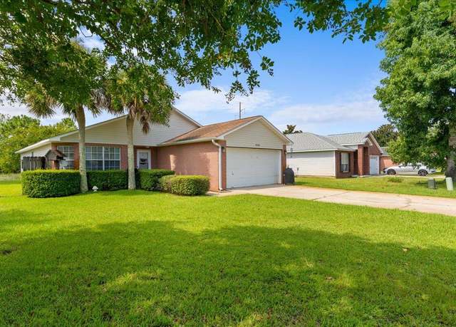 Property at 9503 Parker Place Dr, Navarre, FL 32566, 3 beds, 2 baths