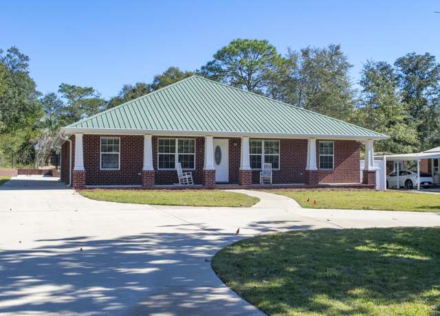 Property at 21 Blenheim Rd, Shalimar, FL 32579, 4 beds, 2 baths