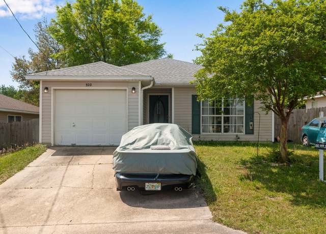 Property at 322 Apple Dr, Crestview, FL 32536, 3 beds, 2 baths