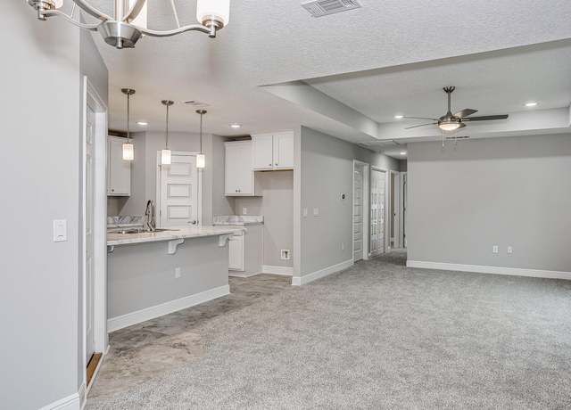 Property at 175 E Dogwood Ave, FL 32433, 3 beds, 2 baths
