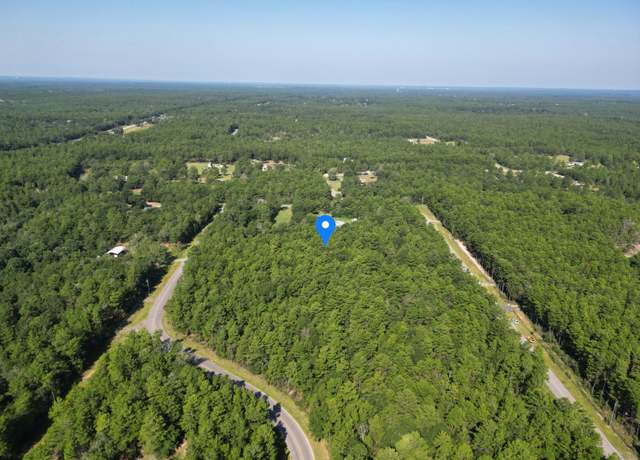 Property at 1613 Delaware Rd, Defuniak Springs, FL 32433