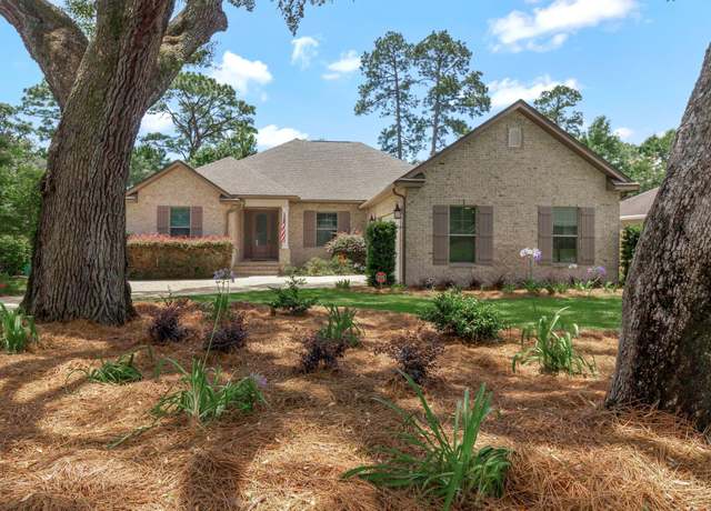 Property at 4480 New Market Rd, Niceville, FL 32578, 4 beds, 3 baths