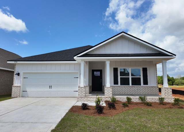 Property at 8097 Fir Tree Dr, Milton, FL 32583, 4 beds, 2 baths