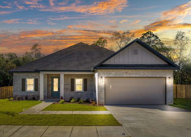 Property at 176 Perimeter Pl, Freeport, FL 32439, 4 beds, 3 baths
