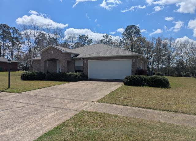 Property at 2392 Cumberland Way, Crestview, FL 32536, 4 beds, 3 baths