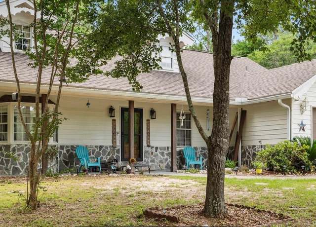 Property at 5986 Chardee Rd, Crestview, FL 32539, 3 beds, 2.5 baths