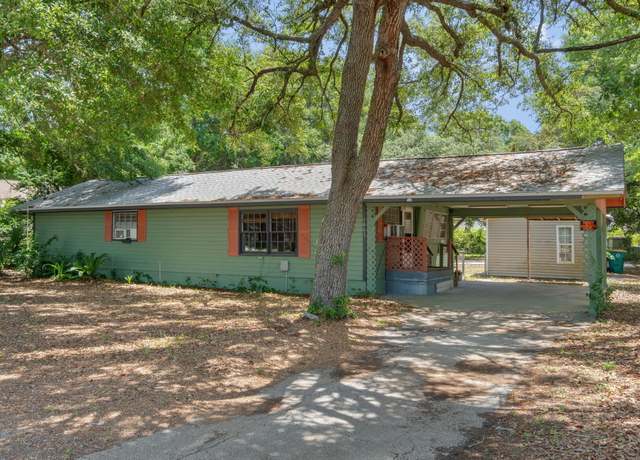 Property at 1445 Live Oak St, Niceville, FL 32578