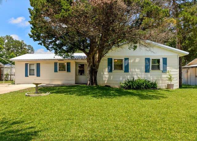 Property at 203 NW Jet Dr, Fort Walton Beach, FL 32548, 4 beds, 2 baths