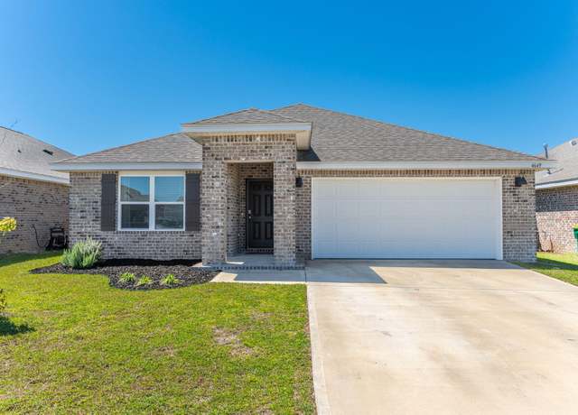 Property at 4649 Honor Guard Way, Crestview, FL 32539, 4 beds, 2 baths