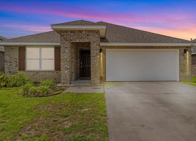 Property at 4649 Honor Guard Way, Crestview, FL 32539, 4 beds, 2 baths