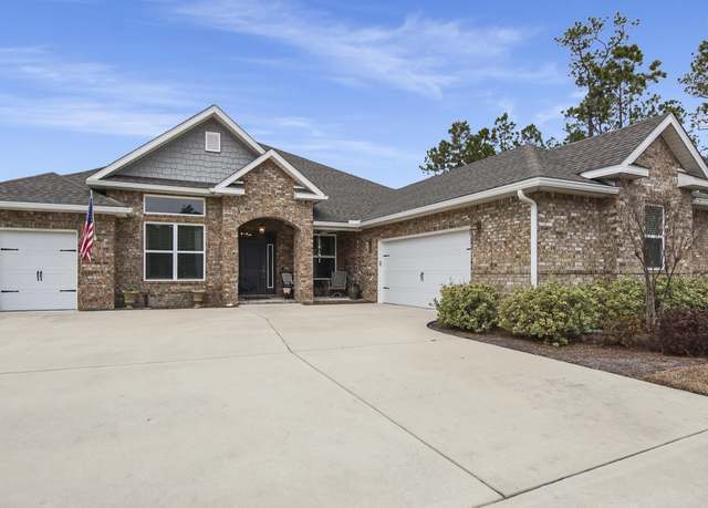 Property at 132 Gulf Pines Ct, Freeport, FL 32439, 4 beds, 3 baths