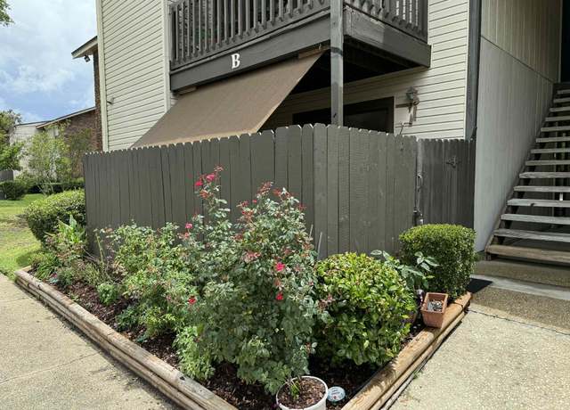 Property at 2201 SCENIC HWY Hwy Unit B3, Pensacola, FL 32503, 2 beds, 2 baths