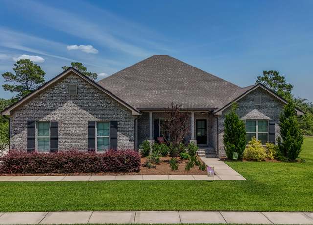 Property at 92 Hollow Log Ln, Freeport, FL 32439, 4 beds, 3 baths