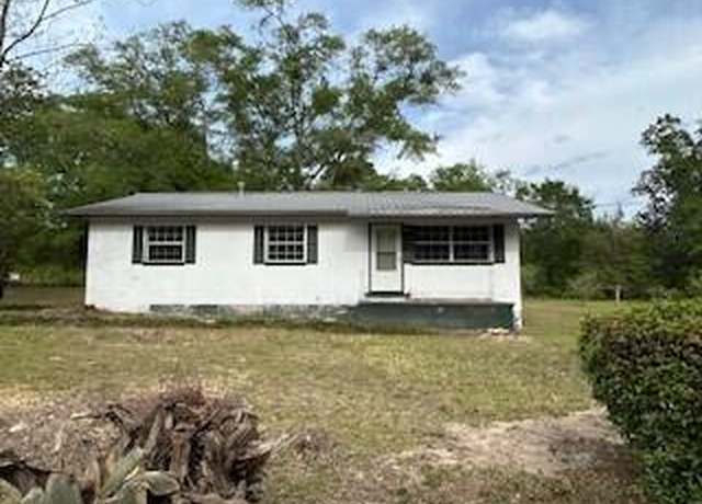 Property at 97 Graham St, FL 32435, 4 beds, 1.5 baths