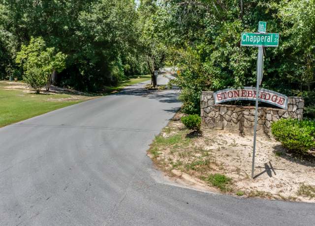 Property at 2843 Old Mill Way, Crestview, FL 32539, 4 beds, 2 baths