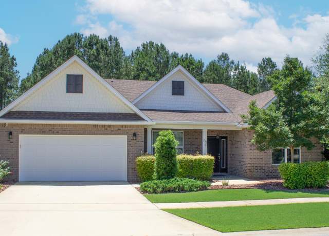 Property at 232 Brighton Cv, Freeport, FL 32439, 4 beds, 3 baths