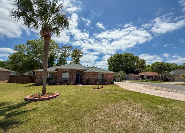 Property at 1401 Mark Twain Ct, Niceville, FL 32578, 4 beds, 2 baths
