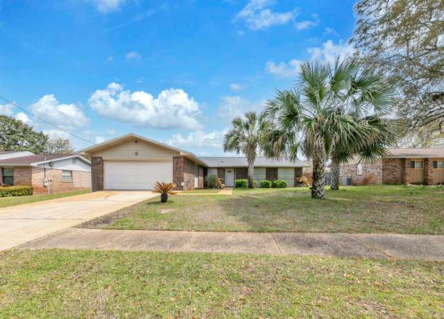 Property at 705 Dubois Dr, Fort Walton Beach, FL 32547, 3 beds, 2 baths