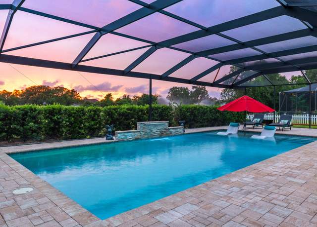 Property at 2651 Holley Club Dr, Navarre, FL 32566, 4 beds, 3 baths