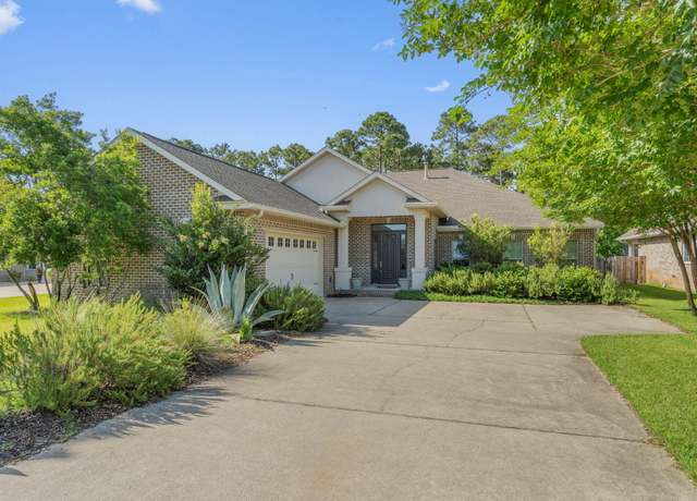 Property at 9124 Orlando Ave, Navarre, FL 32566, 5 beds, 3 baths
