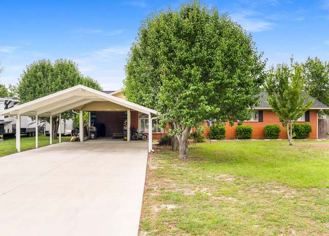 Property at 324 Beulah Ave, Panama City, FL 32404, 4 beds, 2.5 baths