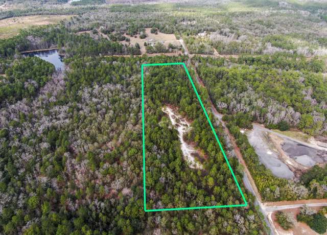 Property at 10 Ac Old Airport Rd, FL 32433