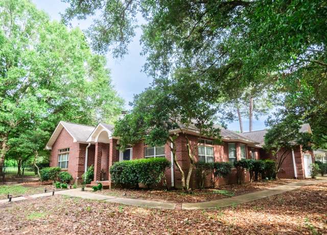 Property at 282 Wava Ave, Niceville, FL 32578, 3 beds, 2.5 baths