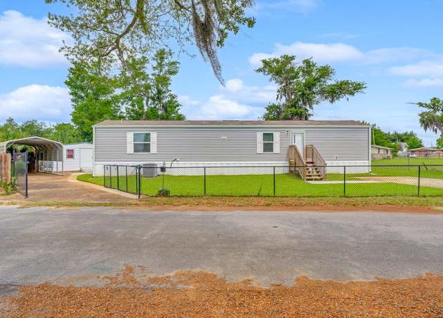 Property at 7129 Singleton Cir, Panama City, FL 32404, 2 beds, 2 baths