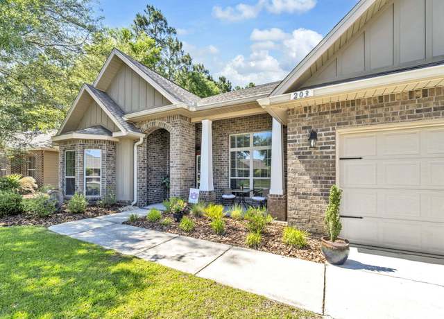 Property at 203 Amadeus Ave, Freeport, FL 32439, 3 beds, 2 baths