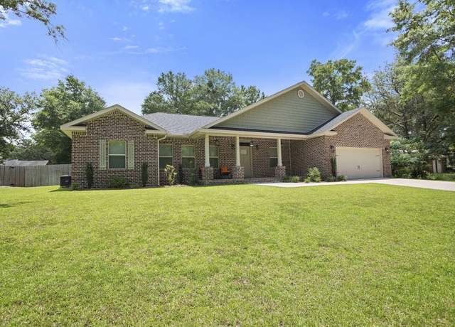 Property at 3112 Evans Ave, Navarre, FL 32566, 3 beds, 2 baths
