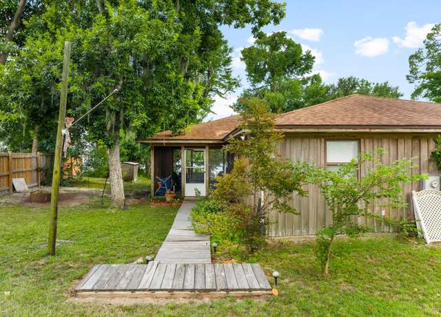 Property at 4344 Huckleberry Ln, Southport, FL 32409, 2 beds, 1 bath