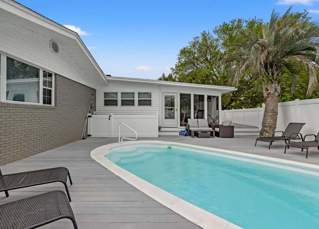 Property at 16401 Castile Ave, Panama City Beach, FL 32413, 3 beds, 2 baths