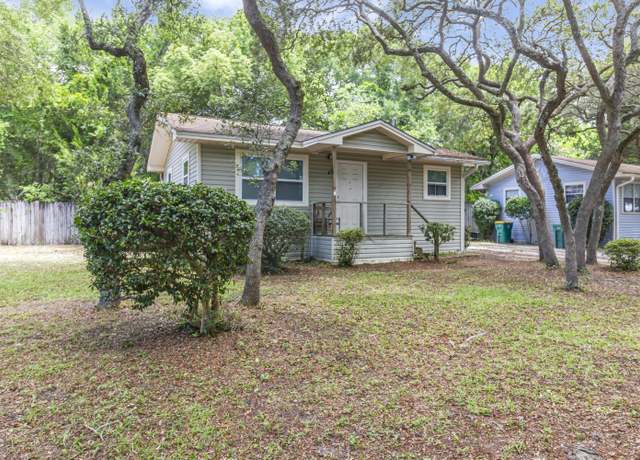 Property at 346 & 348 Gladys St, Fort Walton Beach, FL 32547, 2 beds, 1 bath