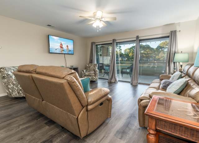 Property at 77 Golf Tee Ln Unit 27E, Miramar Beach, FL 32550, 3 beds, 2.5 baths