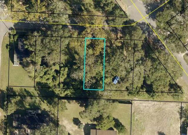 Property at 625 W Walnut Ave, Crestview, FL 32536