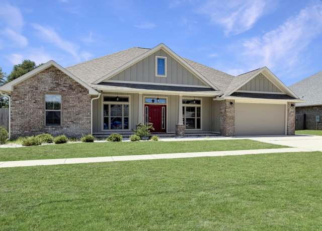 Property at 5342 Wyndell Cir, Crestview, FL 32539, 4 beds, 3 baths