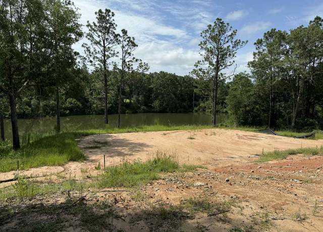 Property at 112 Tranquility Dr, Crestview, FL 32536