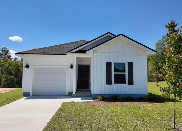 Property at 6529 Burleson Blvd, Crestview, FL 32539, 4 beds, 2 baths