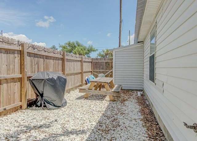 Property at 1021 Pitts Ave, Panama City, FL 32404, 2 beds, 1 bath