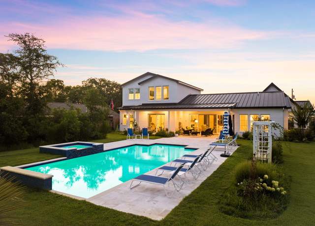 Property at 479 Walton Way, Miramar Beach, FL 32550, 4 beds, 3.5 baths