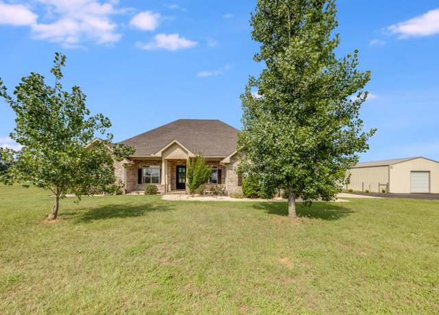Property at 1725 Vinson Ray Rd, Baker, FL 32531, 4 beds, 4 baths
