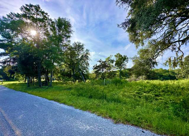 Property at 630 Satsuma Rd, Niceville, FL 32578