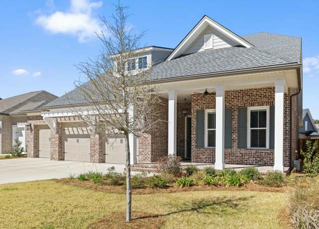 Property at 1445 Addie Dr, Niceville, FL 32578, 4 beds, 4.5 baths