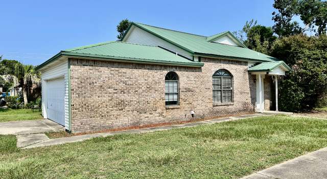 Photo of 26 NW Olde Cypress Cir, Fort Walton Beach, FL 32548