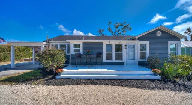 Photo of 110 N Cove Blvd, Panama City, FL 32401